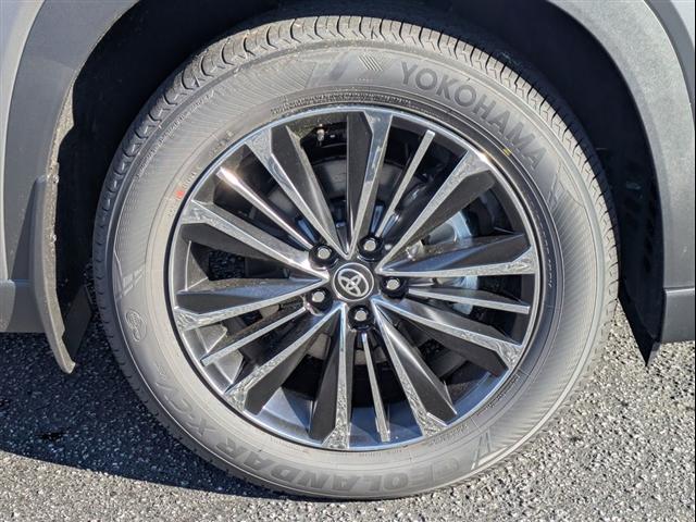 new 2026 Toyota Grand Highlander Hybrid car, priced at $64,894