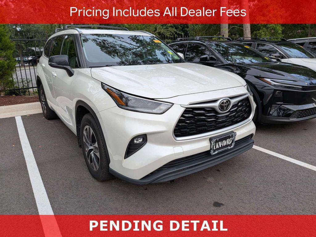 used 2021 Toyota Highlander car, priced at $32,671