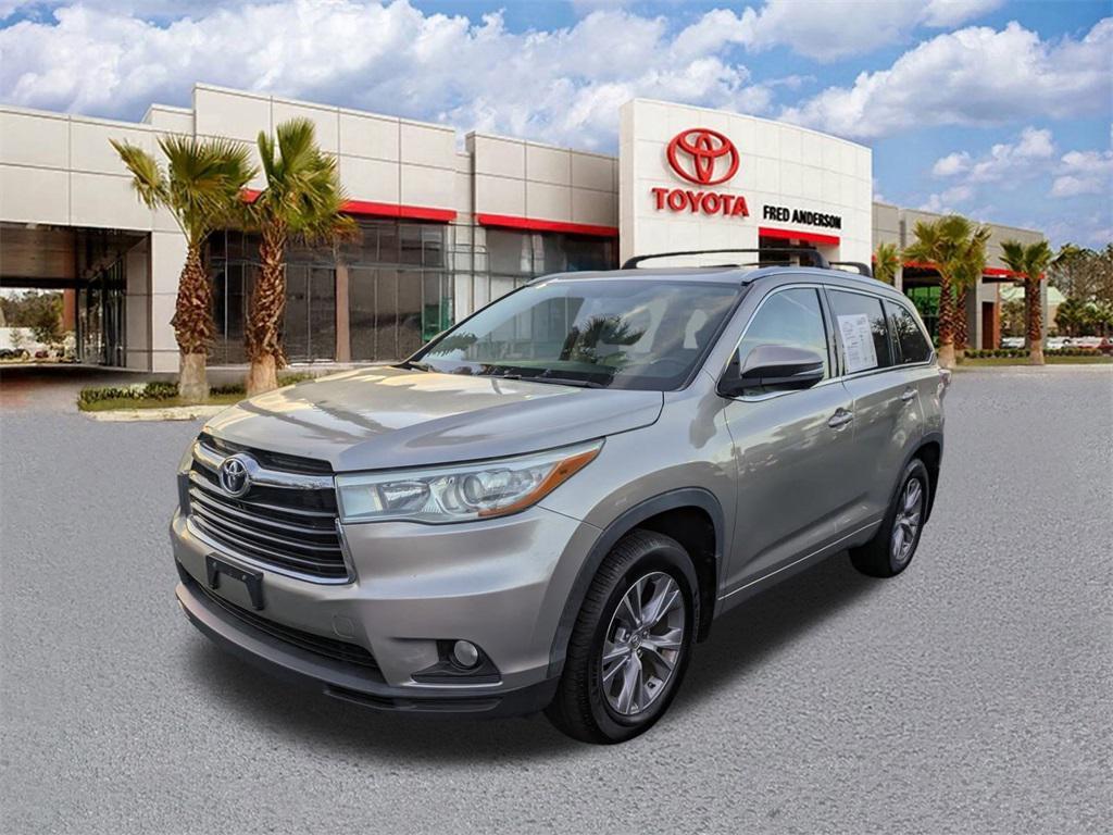 used 2015 Toyota Highlander car, priced at $13,591