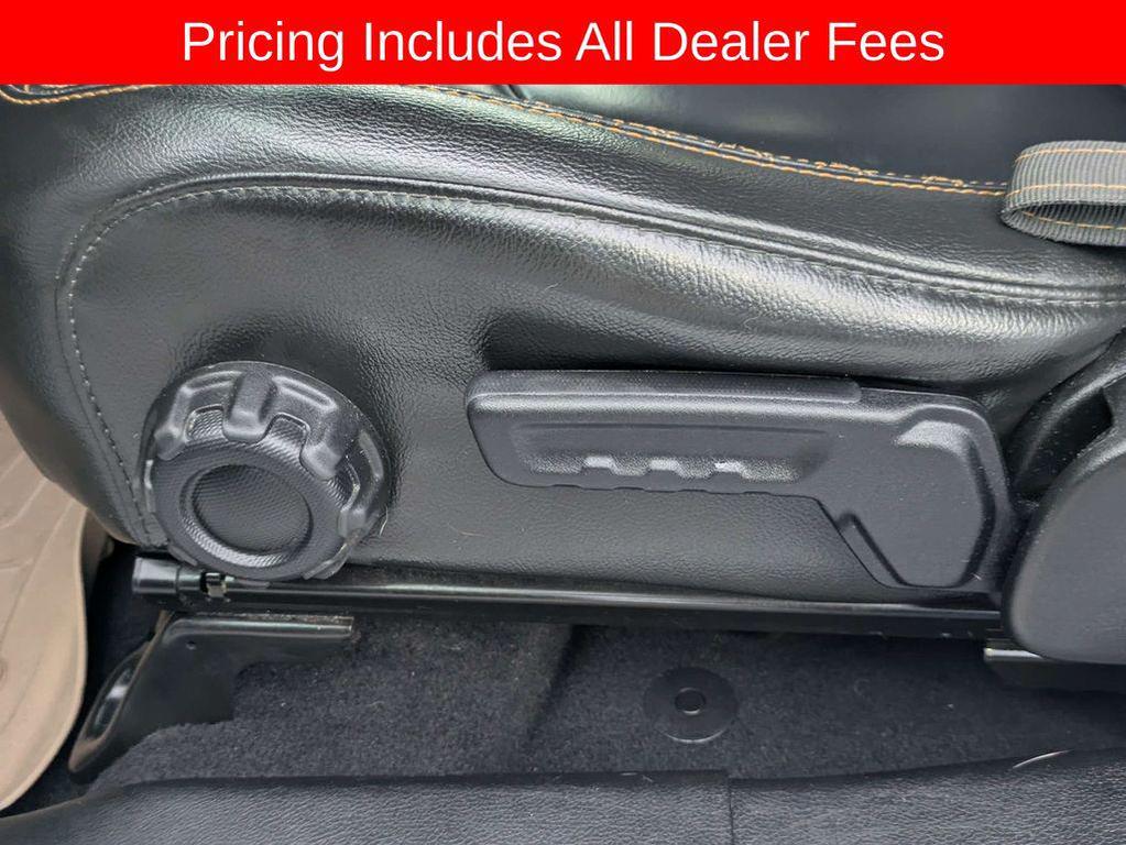 used 2022 Jeep Wrangler Unlimited car, priced at $33,771