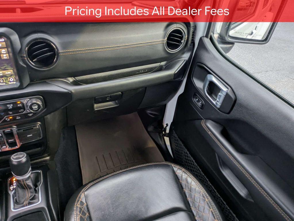 used 2022 Jeep Wrangler Unlimited car, priced at $32,371