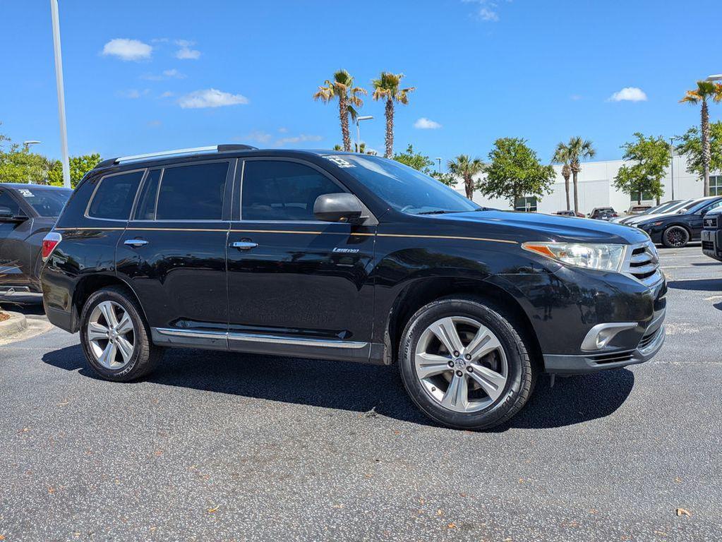 used 2013 Toyota Highlander car, priced at $11,291