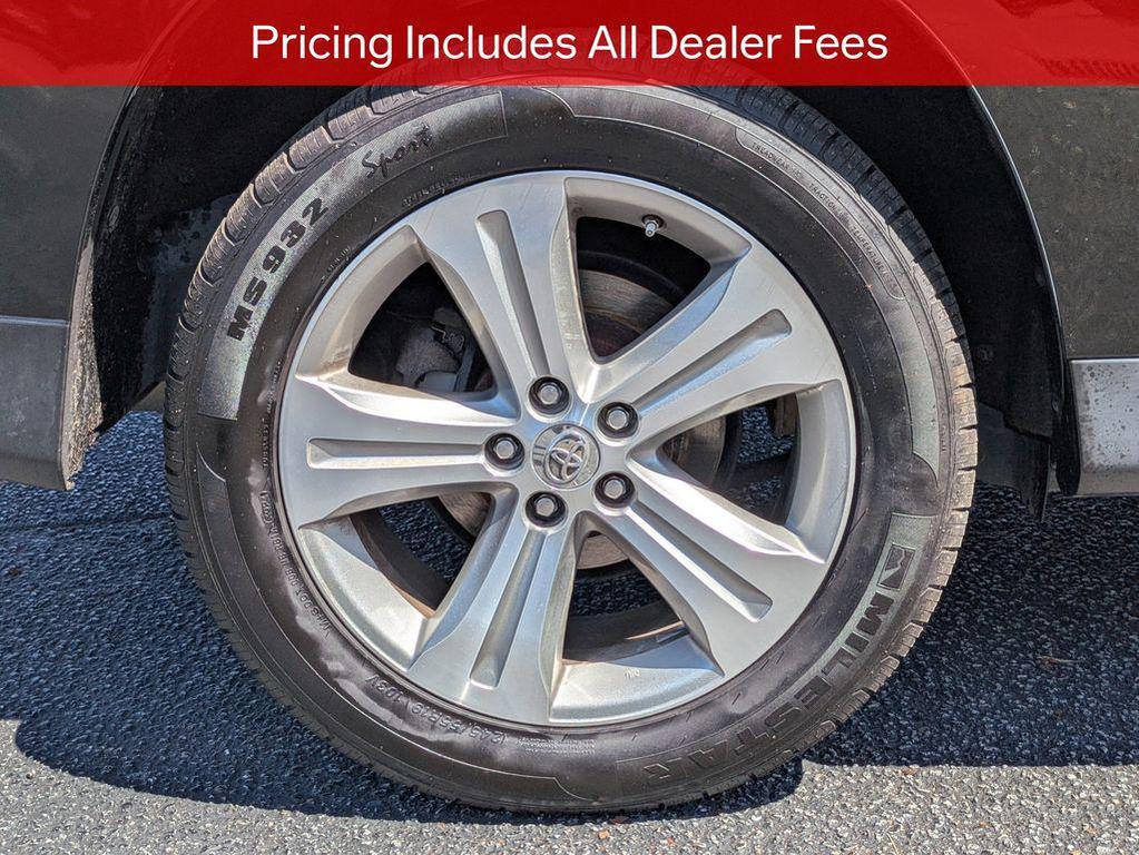used 2013 Toyota Highlander car, priced at $11,071
