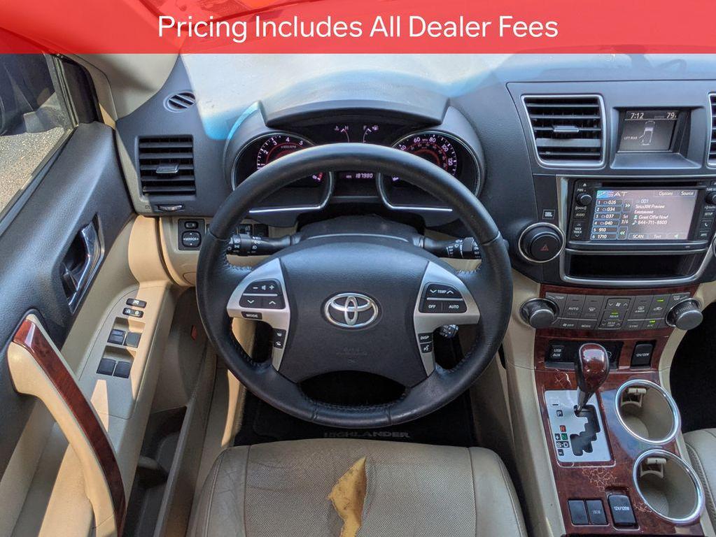 used 2013 Toyota Highlander car, priced at $11,071