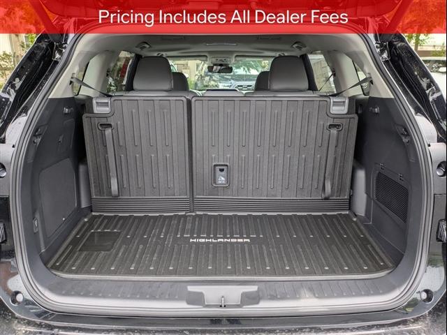 new 2026 Toyota Highlander Hybrid car, priced at $58,479