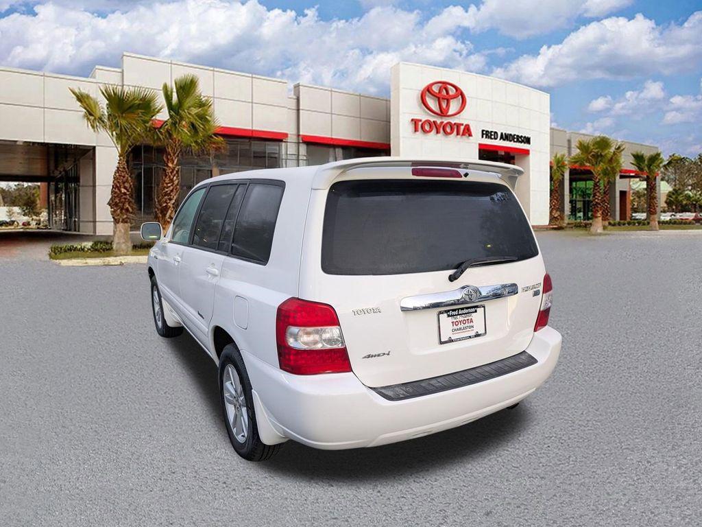 used 2007 Toyota Highlander Hybrid car, priced at $8,531