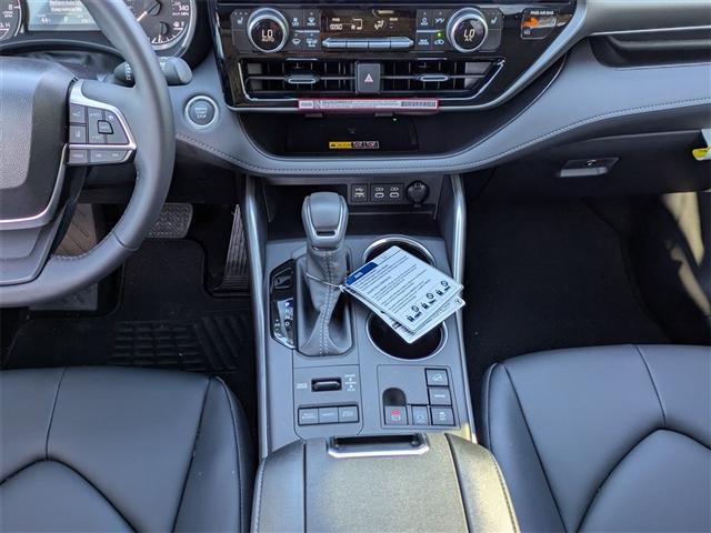 new 2026 Toyota Highlander car, priced at $49,031