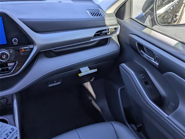 new 2026 Toyota Highlander car, priced at $49,031