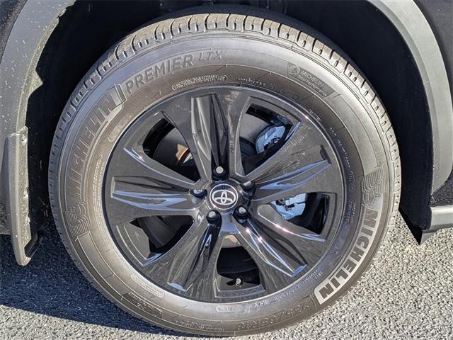 new 2026 Toyota Highlander car, priced at $49,031