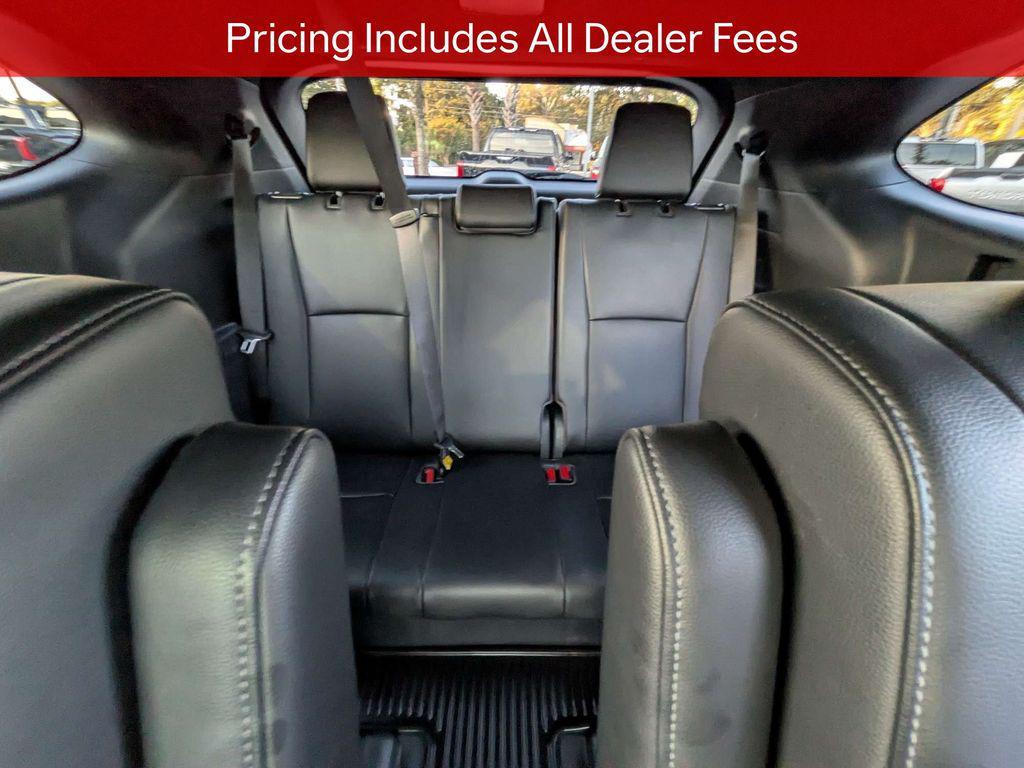 used 2023 Toyota Highlander car, priced at $38,131