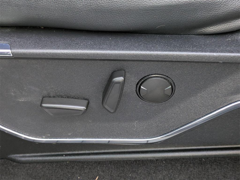 used 2022 Ford F-150 car, priced at $39,991