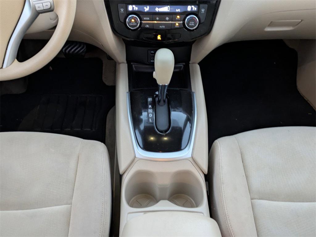 used 2015 Nissan Rogue car, priced at $10,291