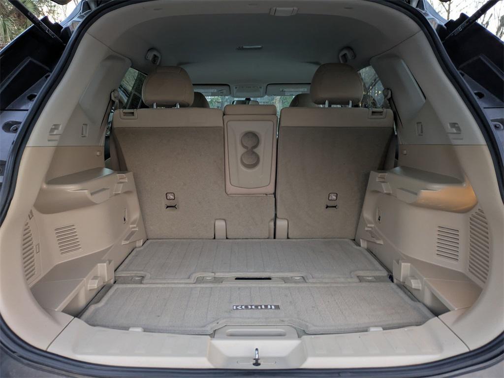 used 2015 Nissan Rogue car, priced at $10,291