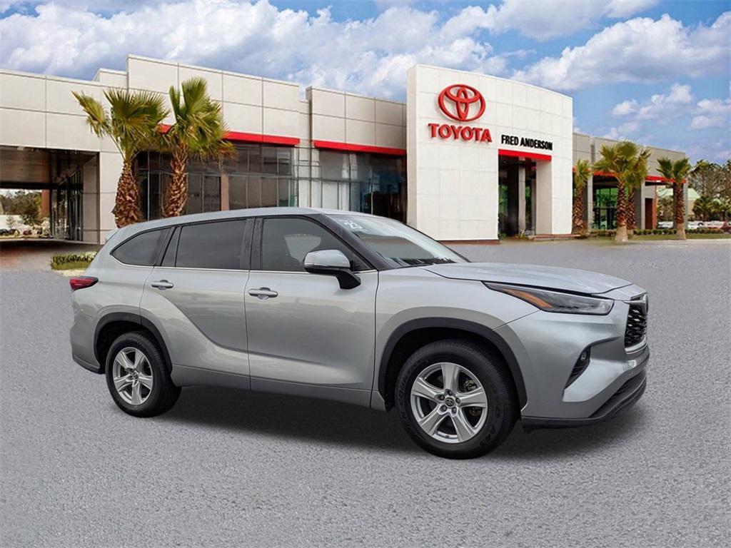 used 2023 Toyota Highlander car, priced at $29,791