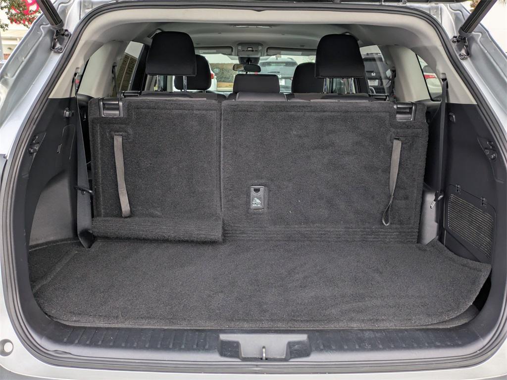 used 2023 Toyota Highlander car, priced at $29,791