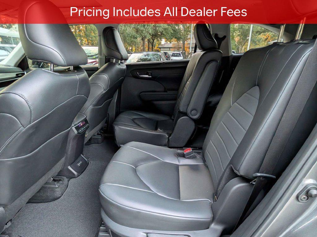used 2024 Toyota Highlander car, priced at $40,431