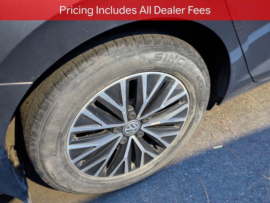 used 2020 Volkswagen Jetta car, priced at $15,671