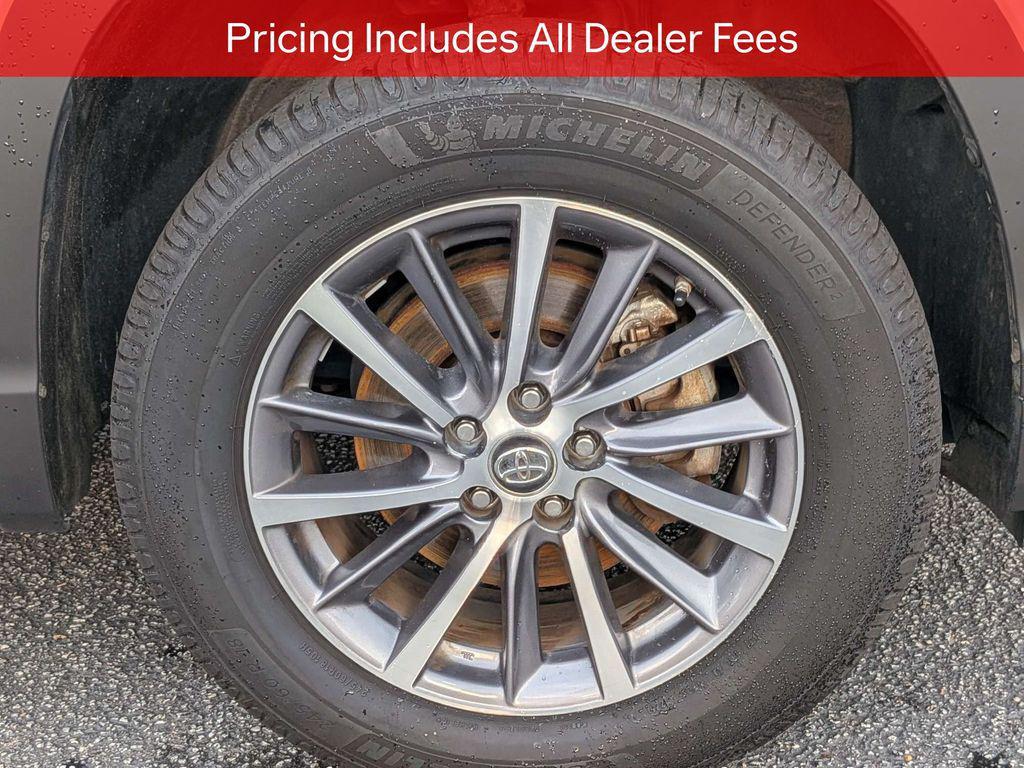 used 2019 Toyota Highlander car, priced at $24,121