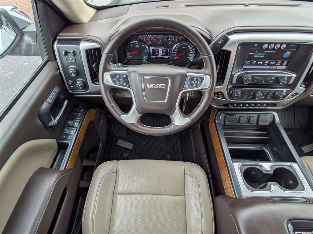 used 2018 GMC Sierra 1500 car, priced at $33,691
