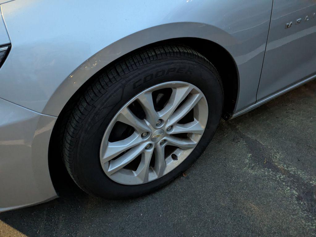 used 2018 Chevrolet Malibu car, priced at $17,291