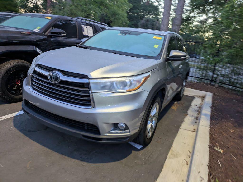 used 2016 Toyota Highlander car, priced at $18,891