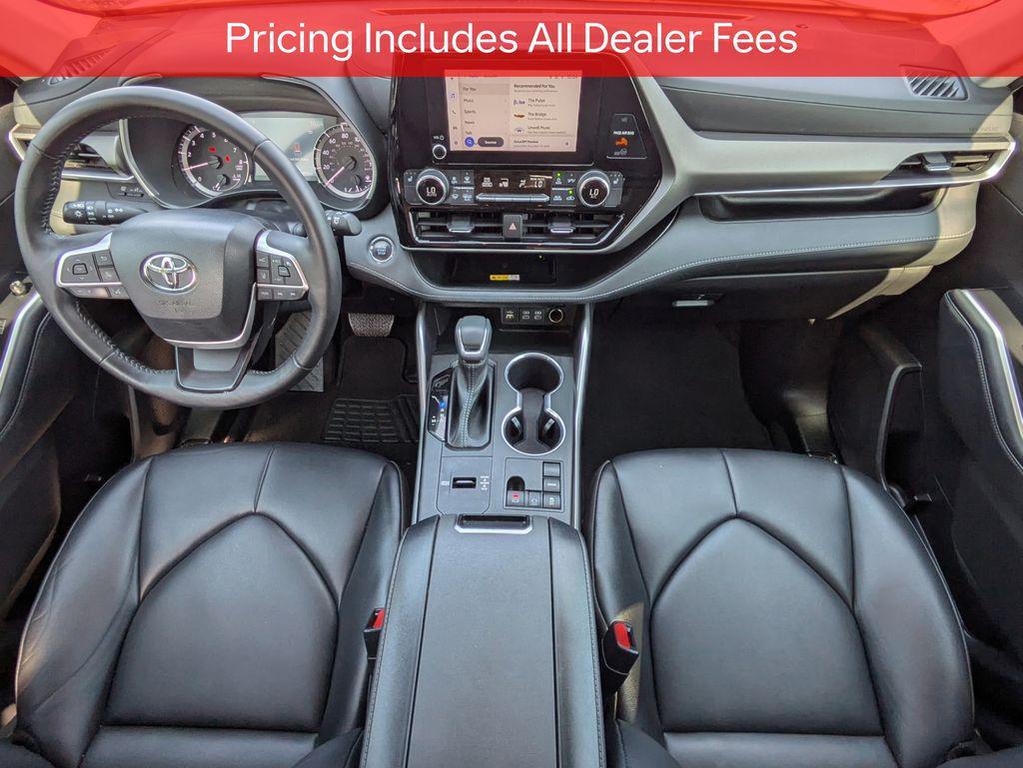 used 2023 Toyota Highlander car, priced at $39,071