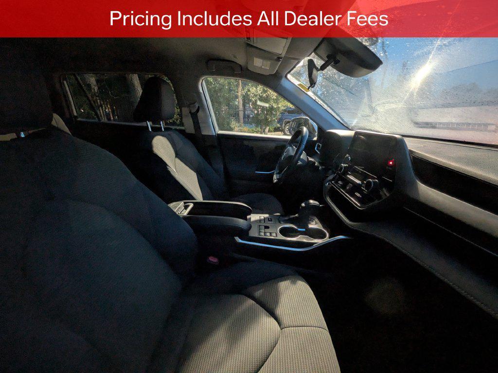 used 2024 Toyota Highlander car, priced at $36,531