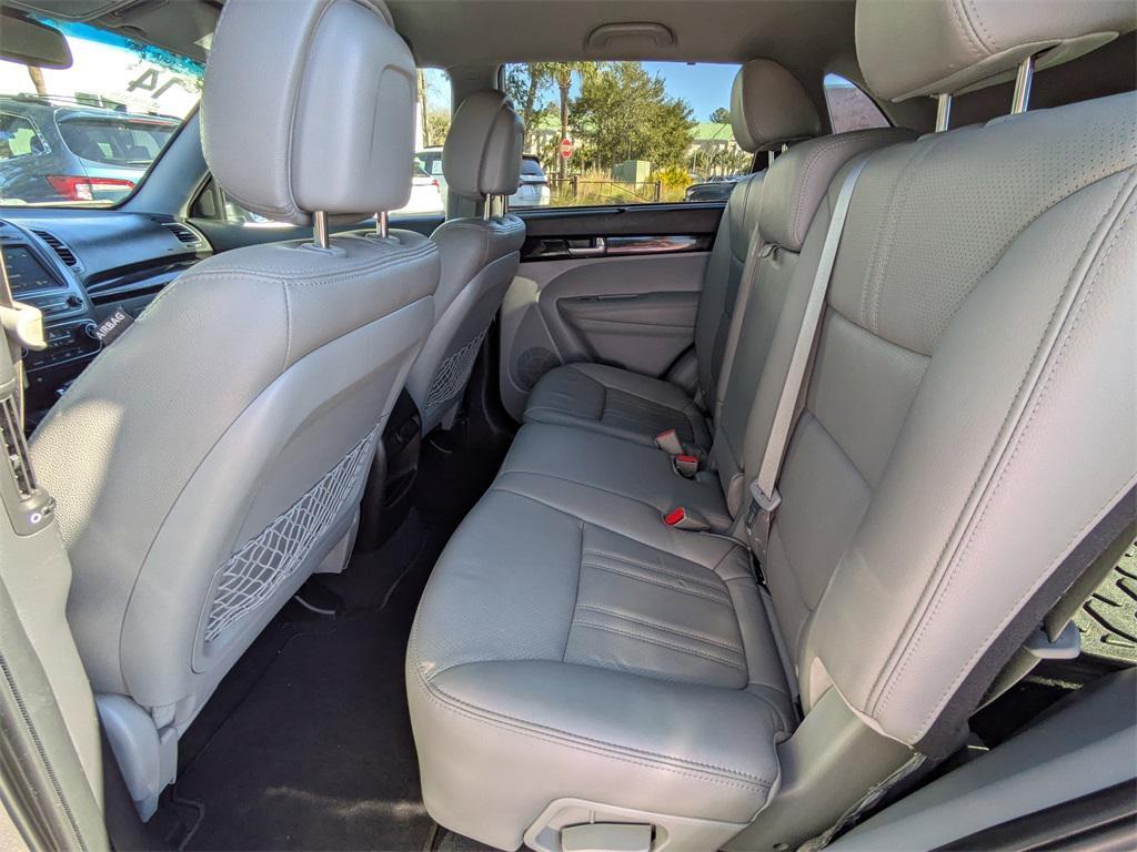 used 2014 Kia Sorento car, priced at $4,791