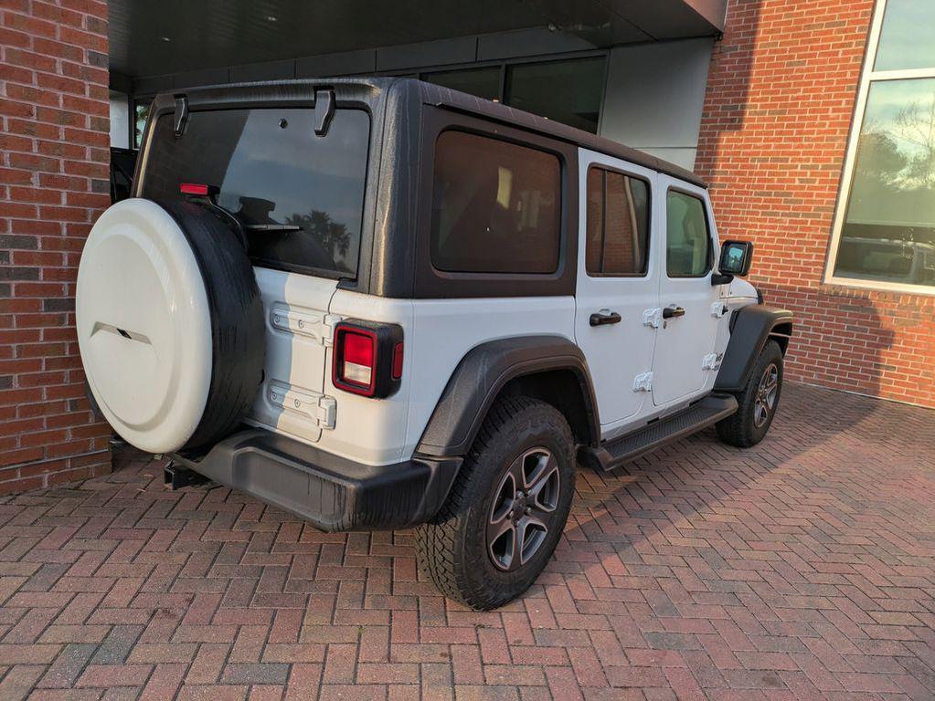 used 2021 Jeep Wrangler Unlimited car, priced at $27,291