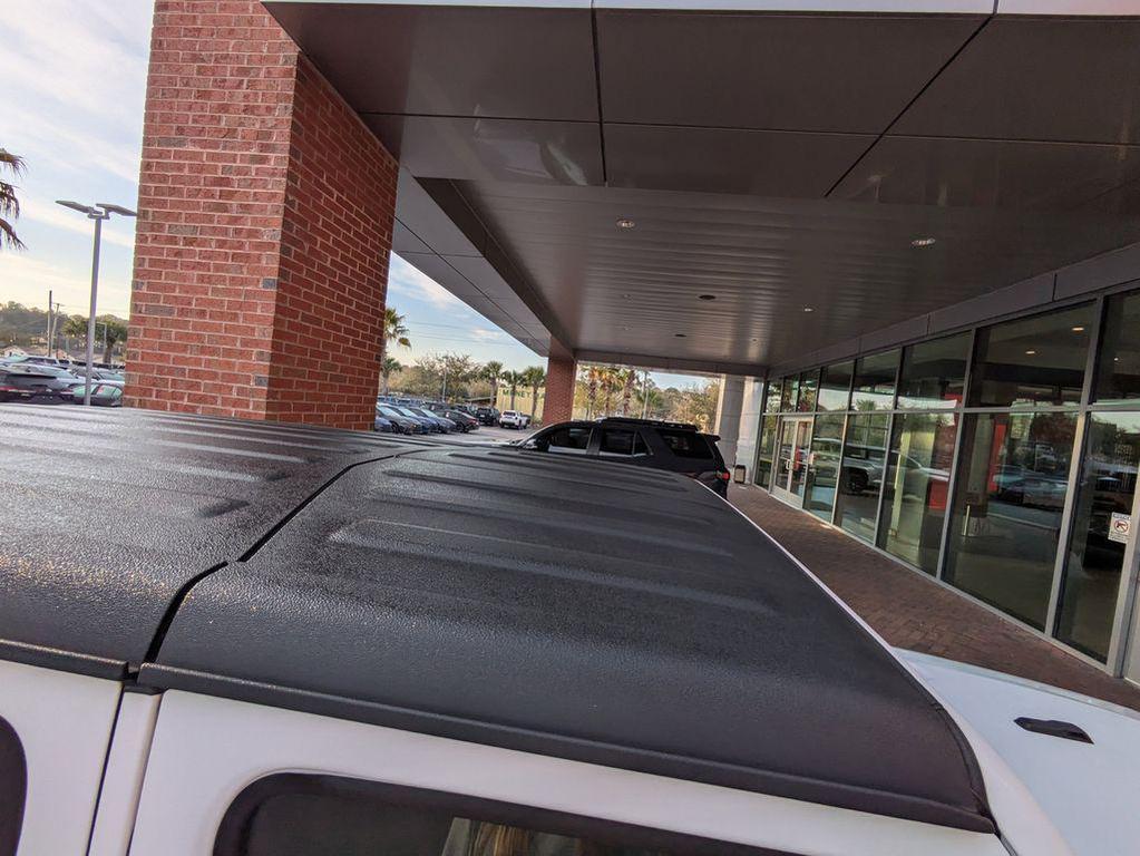 used 2021 Jeep Wrangler Unlimited car, priced at $27,291