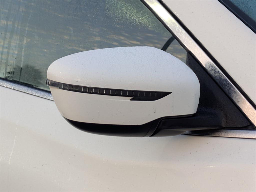 used 2017 Nissan Rogue car, priced at $11,891