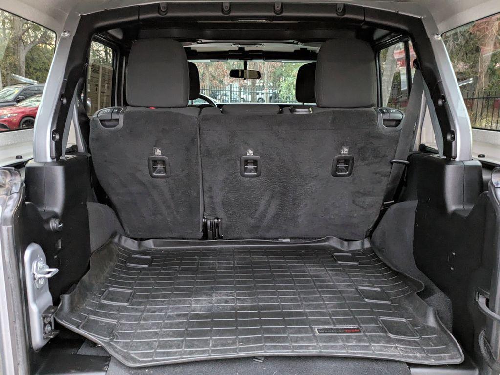 used 2019 Jeep Wrangler Unlimited car, priced at $16,491