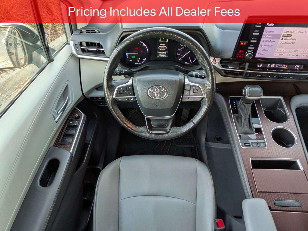 used 2023 Toyota Sienna car, priced at $34,231