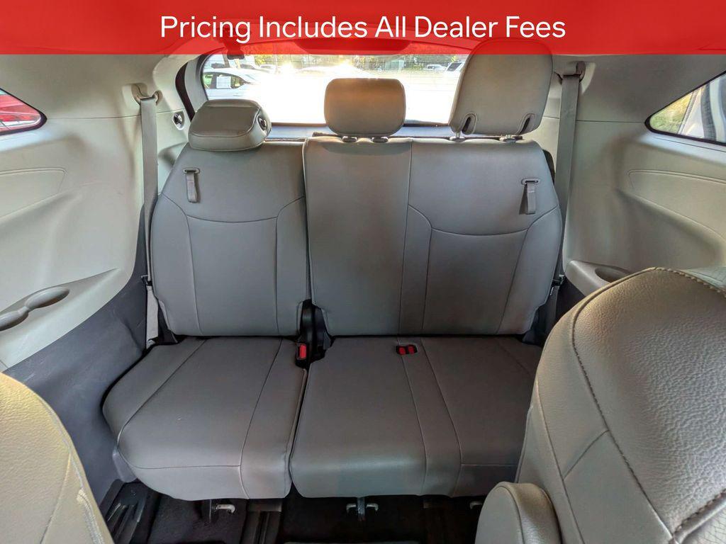 used 2023 Toyota Sienna car, priced at $34,231