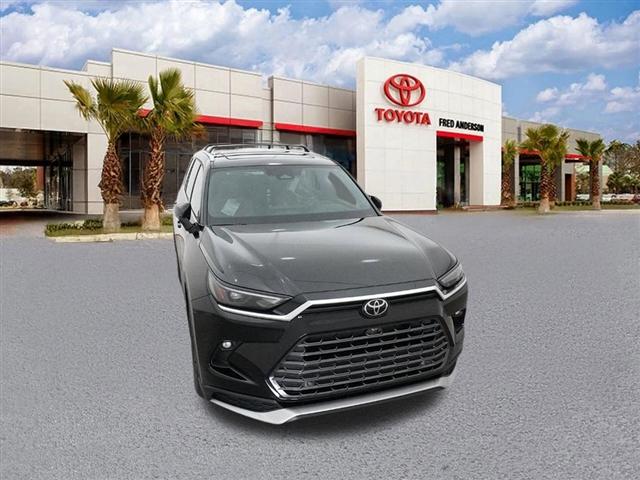 new 2026 Toyota Grand Highlander Hybrid car, priced at $67,564