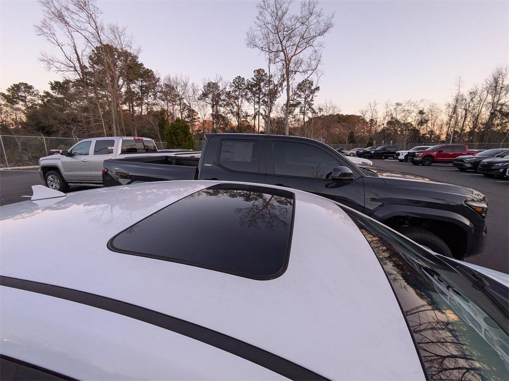 used 2020 Hyundai Ioniq Hybrid car, priced at $17,291