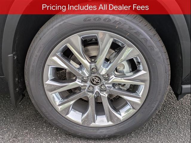 new 2026 Toyota Highlander Hybrid car, priced at $58,350