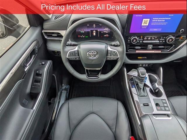 new 2026 Toyota Highlander Hybrid car, priced at $58,350
