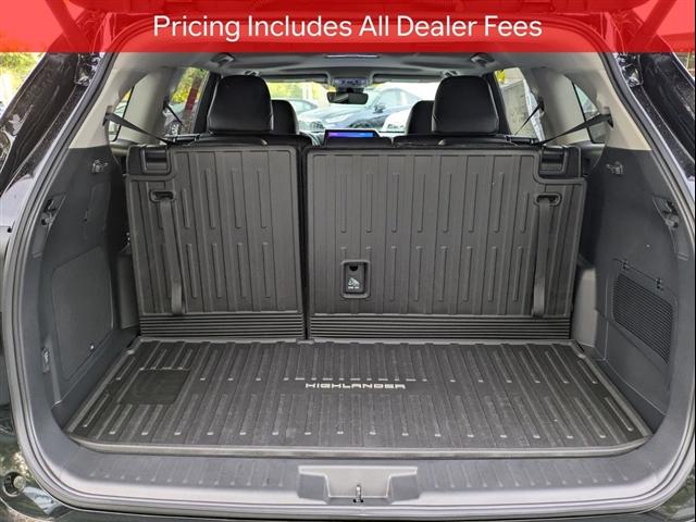 new 2026 Toyota Highlander Hybrid car, priced at $58,350