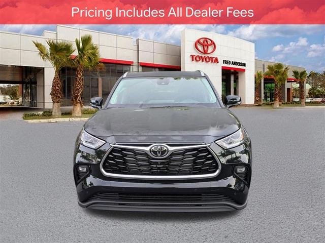 new 2026 Toyota Highlander Hybrid car, priced at $58,350