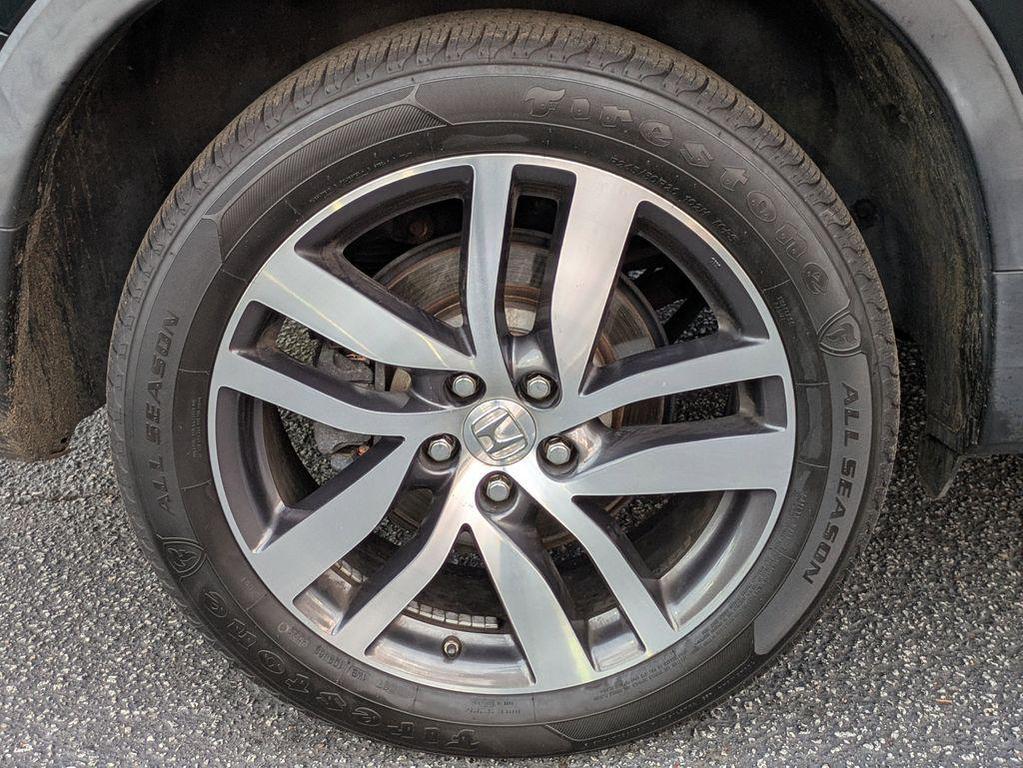 used 2018 Honda Pilot car, priced at $18,531