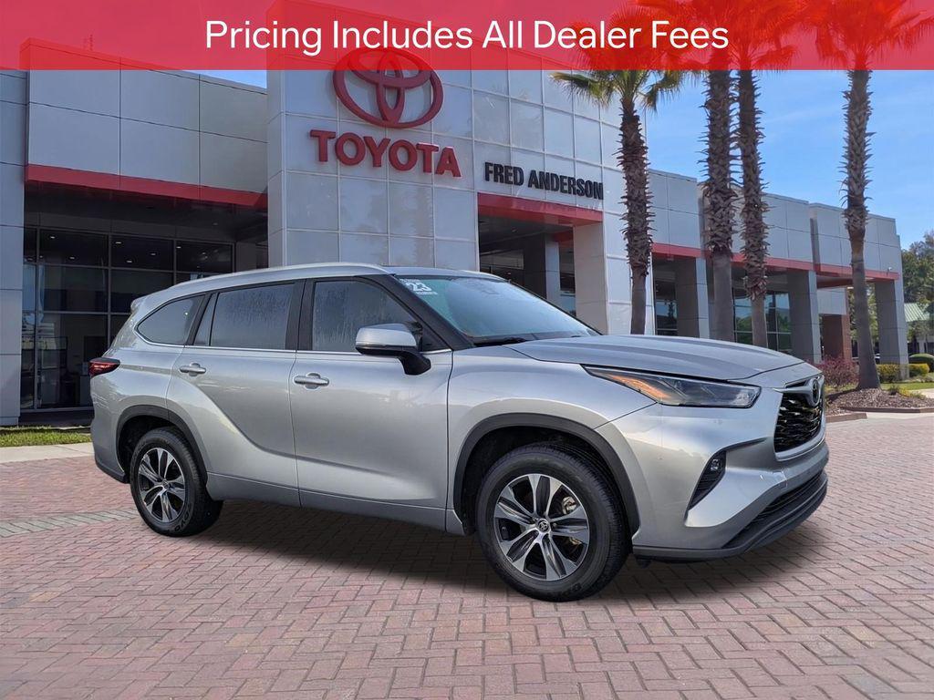 used 2023 Toyota Highlander car, priced at $40,771