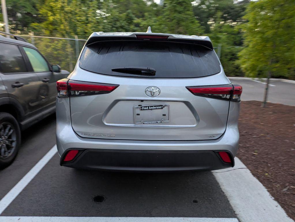 used 2023 Toyota Highlander car, priced at $40,531