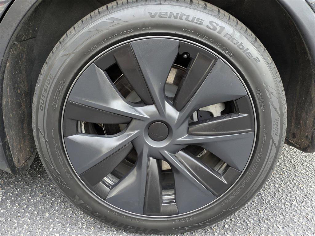 used 2024 Tesla Model Y car, priced at $33,691