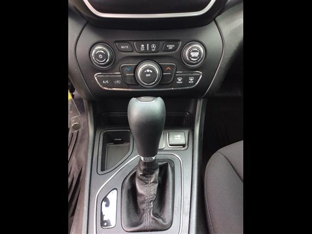 used 2019 Jeep Cherokee car, priced at $14,061