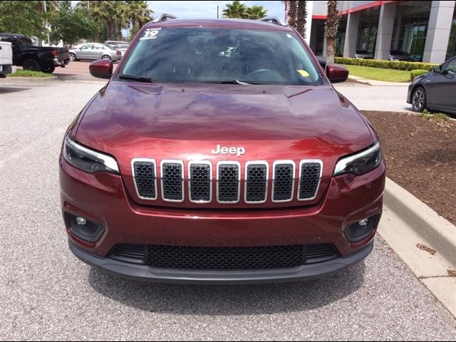used 2019 Jeep Cherokee car, priced at $14,061