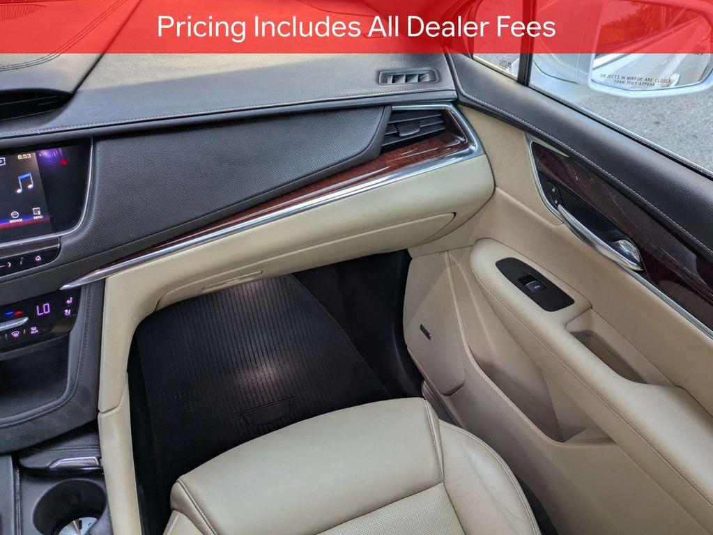 used 2017 Cadillac XT5 car, priced at $18,971