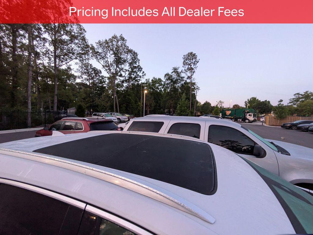 used 2017 Cadillac XT5 car, priced at $19,371