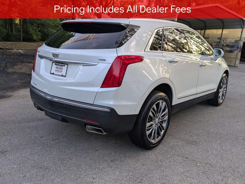 used 2017 Cadillac XT5 car, priced at $18,971