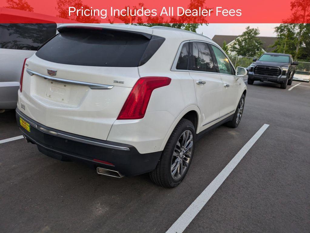 used 2017 Cadillac XT5 car, priced at $19,371